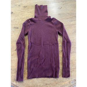 Wow Couture Small Women's Purple Turtle Neck Cable Knit Rayon Nylon Sweater